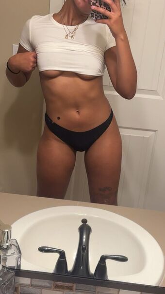 Chamya Johnson Foto Nude Leaked OnlyFans 20