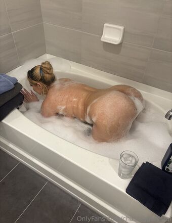 chasinggcrystal Foto Nude Leaked OnlyFans 17