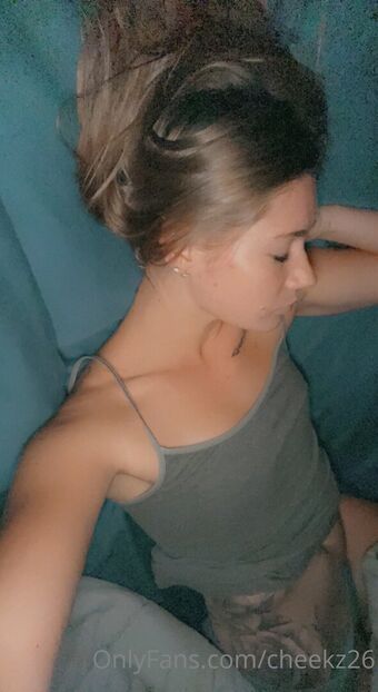 cheekz26