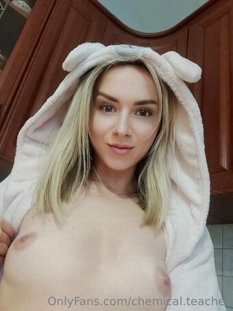 Chemical.Teacher Stefania