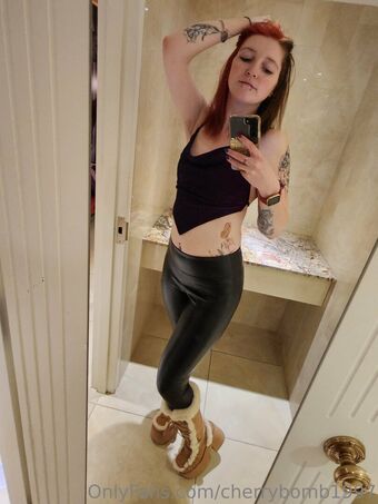 cherrybomb1997 Foto Nude Leaked OnlyFans 18