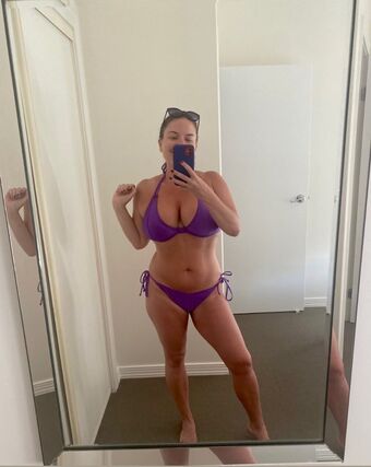 chloe_g