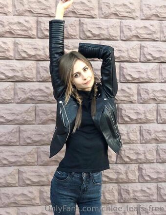 chloe_leafs_free
