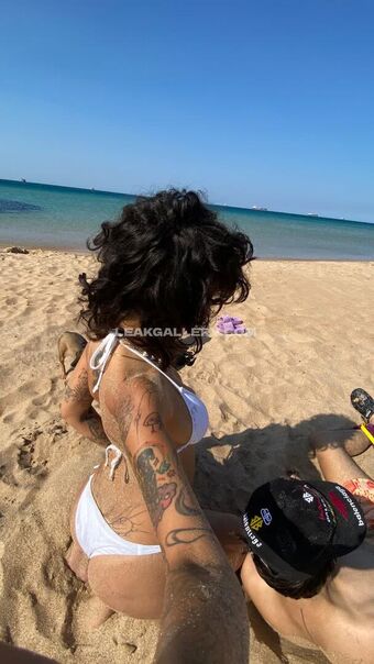Cicigüner Foto Nude Leaked OnlyFans 35
