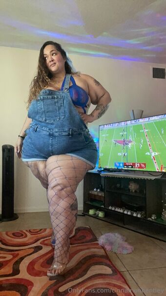 cinnamonbentley Foto Nude Leaked OnlyFans 36