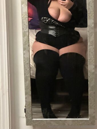 cinnarollbabe