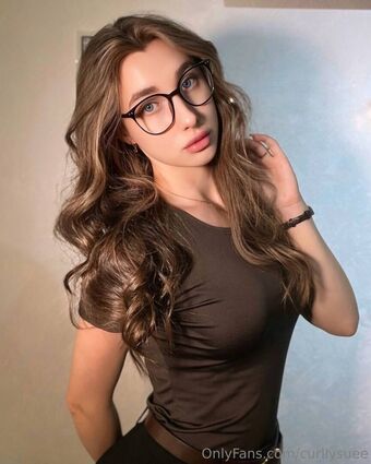 curllysuee