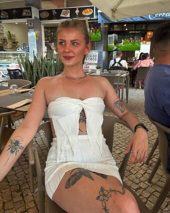 daisy_riches1