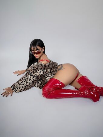 DarkyDolly_