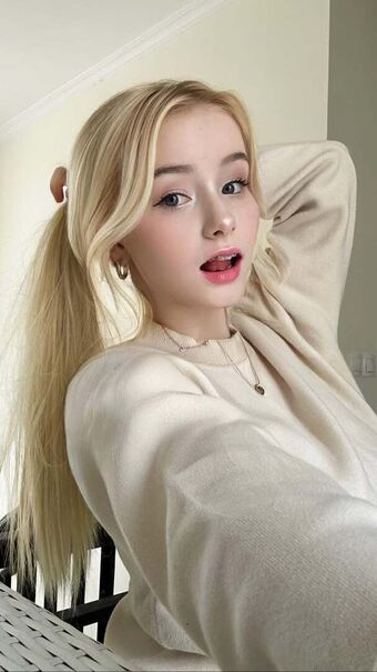 Dasha Gartman / BuleBarbie