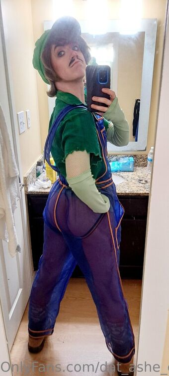 dat_ashe_cos