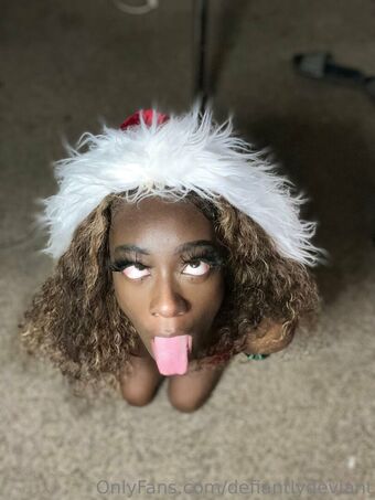 defiantlydeviant Foto Nude Leaked OnlyFans 9