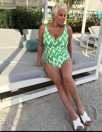 Denise Welch