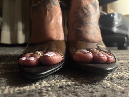 dissatoes Foto Nude Leaked OnlyFans 24