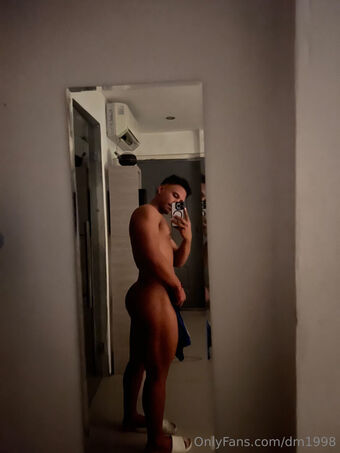 dm1998 Foto Nude Leaked OnlyFans 2