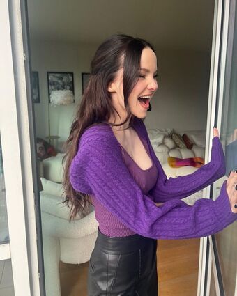 Dove-cameron