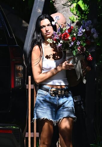 Dua-lipa