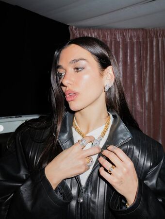 Dua-lipa