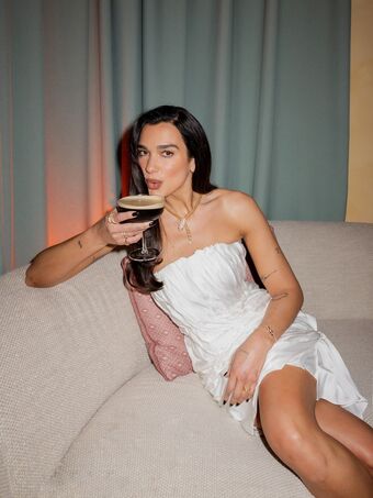 Dua-lipa