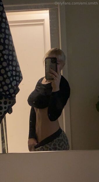 emi.smith Foto Nude Leaked OnlyFans 26