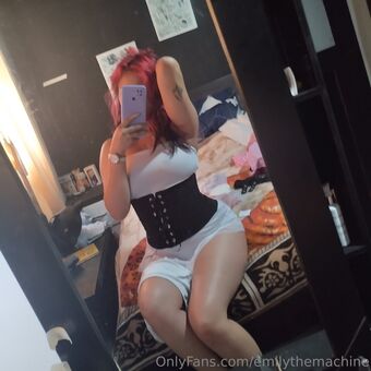 emilythemachine Foto Nude Leaked OnlyFans 12