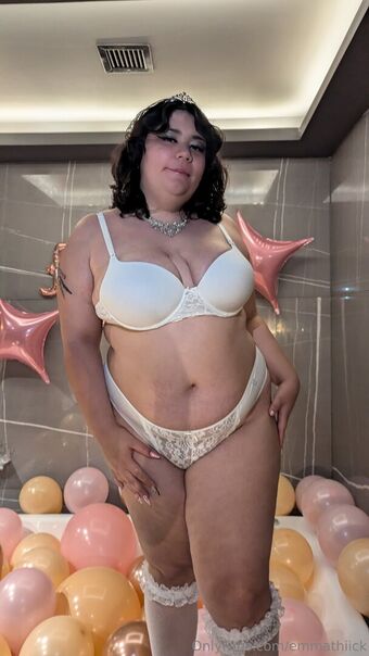 emmathiick Foto Nude Leaked OnlyFans 24