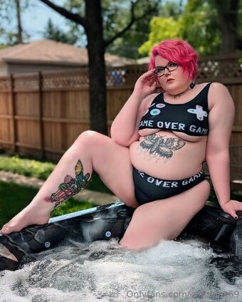 emopink69