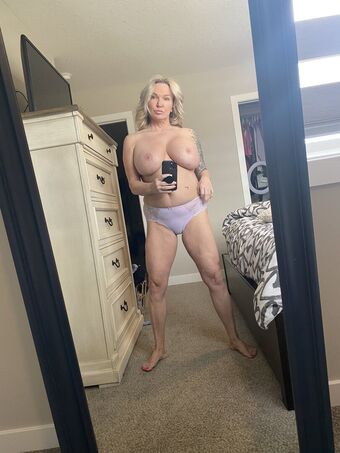 Erikka Devine Foto Nude Leaked OnlyFans 8