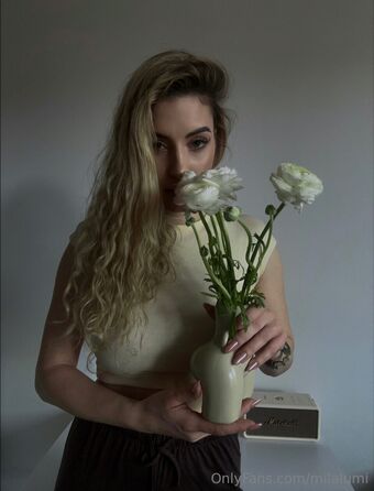 Euphoria_boobs