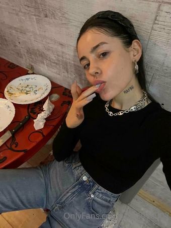eva_torrid