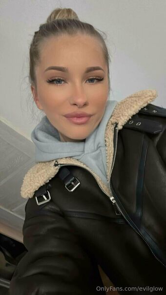 evilglow Foto Nude Leaked OnlyFans 10