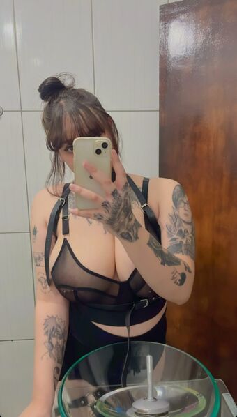 fabricia
