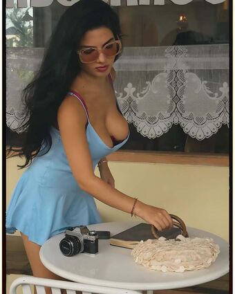 fainazuckerman Foto Nude Leaked OnlyFans 4