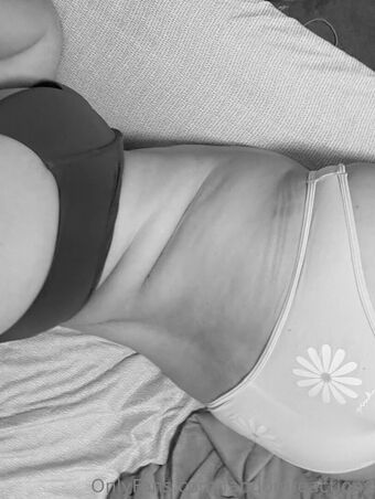 Fandomreactions Foto Nude Leaked OnlyFans 185