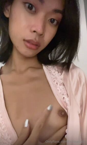 Fembabyth