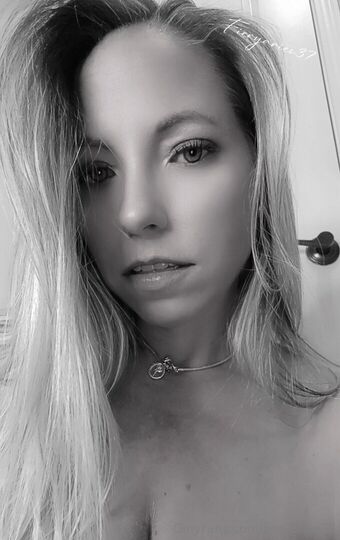 fieryaries37 Foto Nude Leaked OnlyFans 14