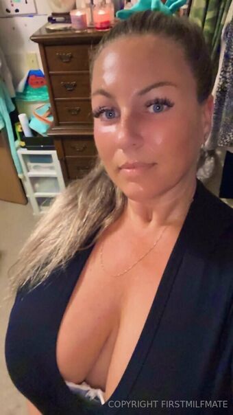 firstmilfmate Foto Nude Leaked OnlyFans 17