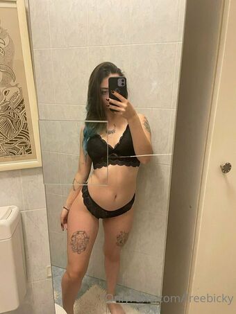 freebicky Foto Nude Leaked OnlyFans 4