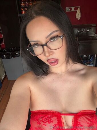 freethecece Foto Nude Leaked OnlyFans 22