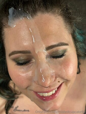 frostedcupcake92