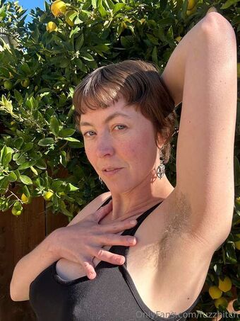 fuzzbitch Foto Nude Leaked OnlyFans 39