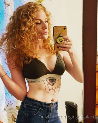 gingergalactic92 Foto Nude Leaked OnlyFans 5