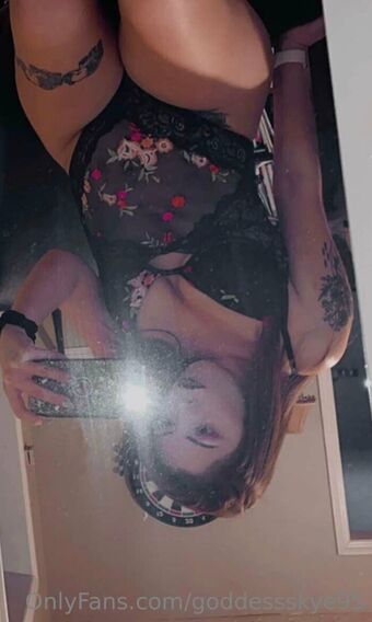 goddessskye95
