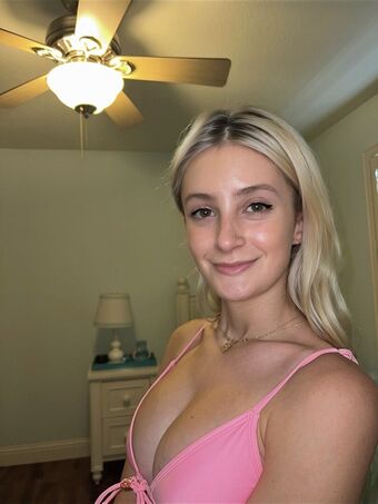Hailey Sinclair