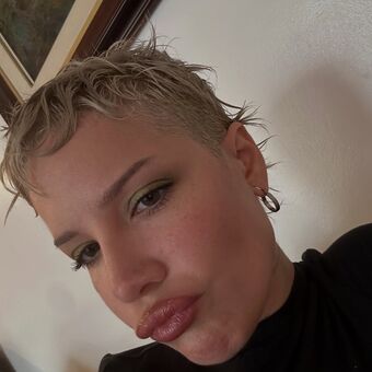 Halsey Foto Nude Leaked OnlyFans 374