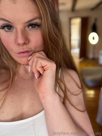 hannah_sky