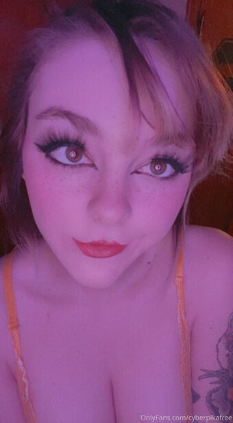 hyperbabecyber
