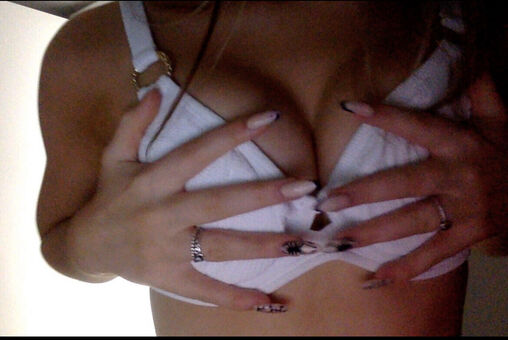 Iluvcuom