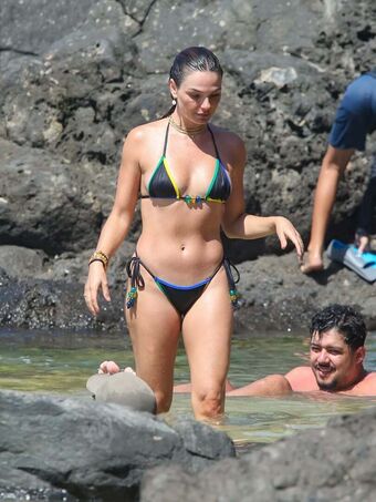Isis Valverde