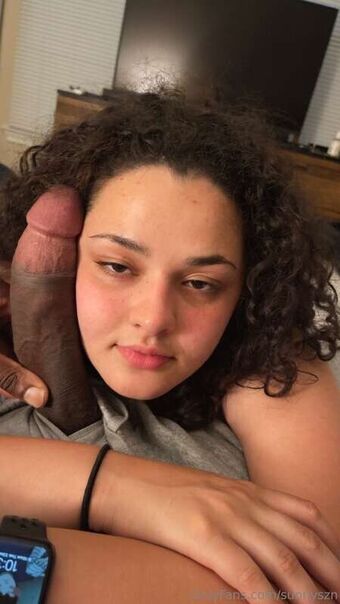 itsunnyszn Foto Nude Leaked OnlyFans 1